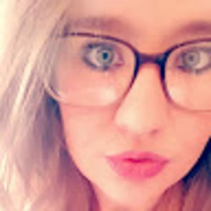 Meet your Posher, Alissa